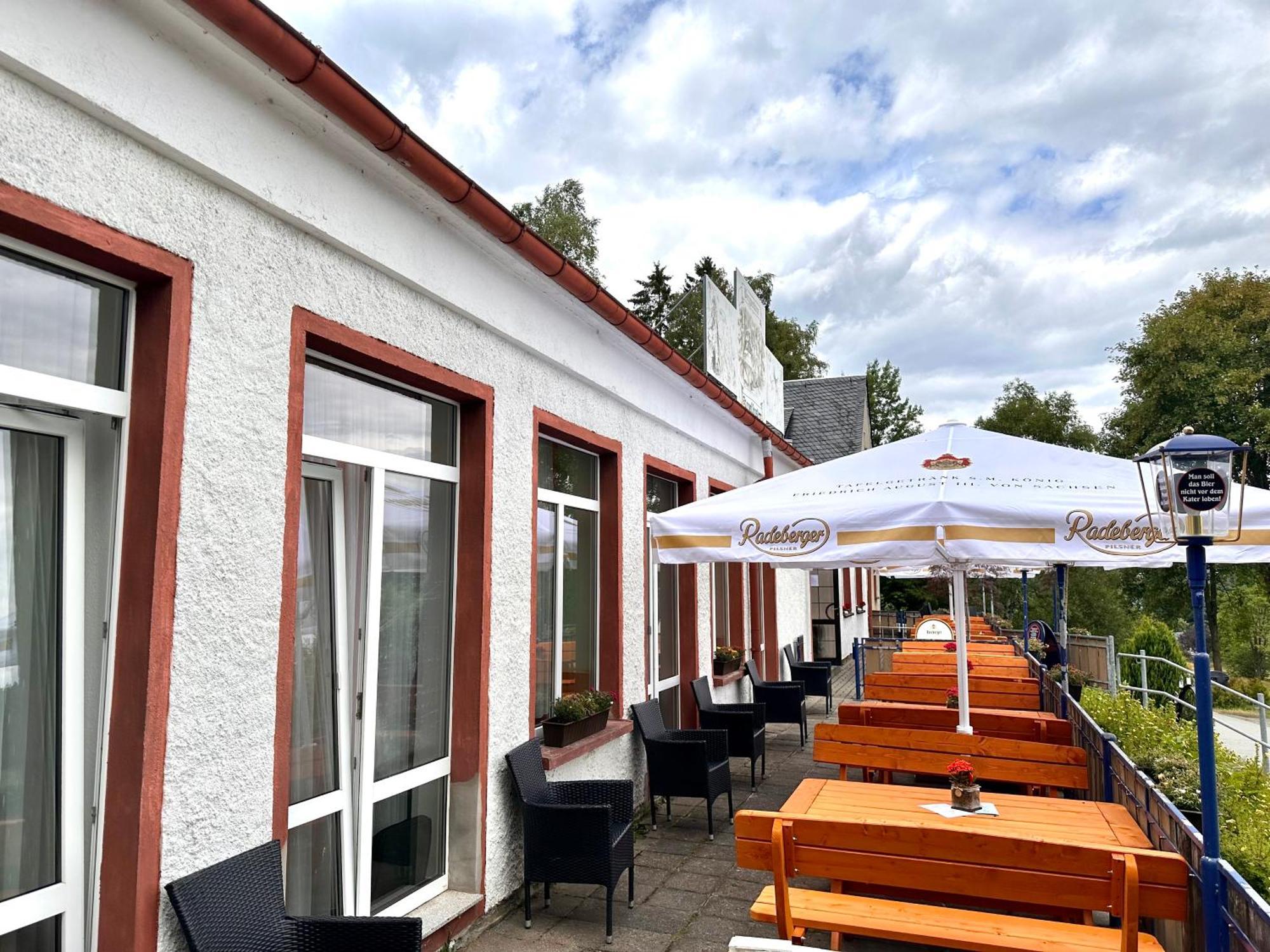 Pension Und Berggasthaus Kapellenstein Geyer Exteriér fotografie